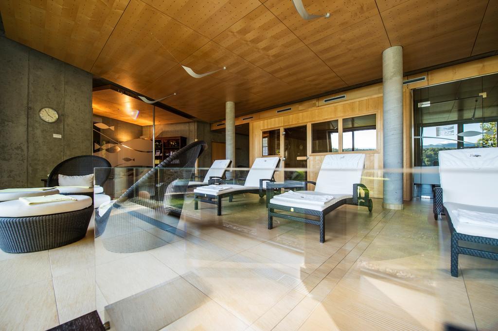 Hotel Villa Rainer Portschach am Woerthersee Ngoại thất bức ảnh